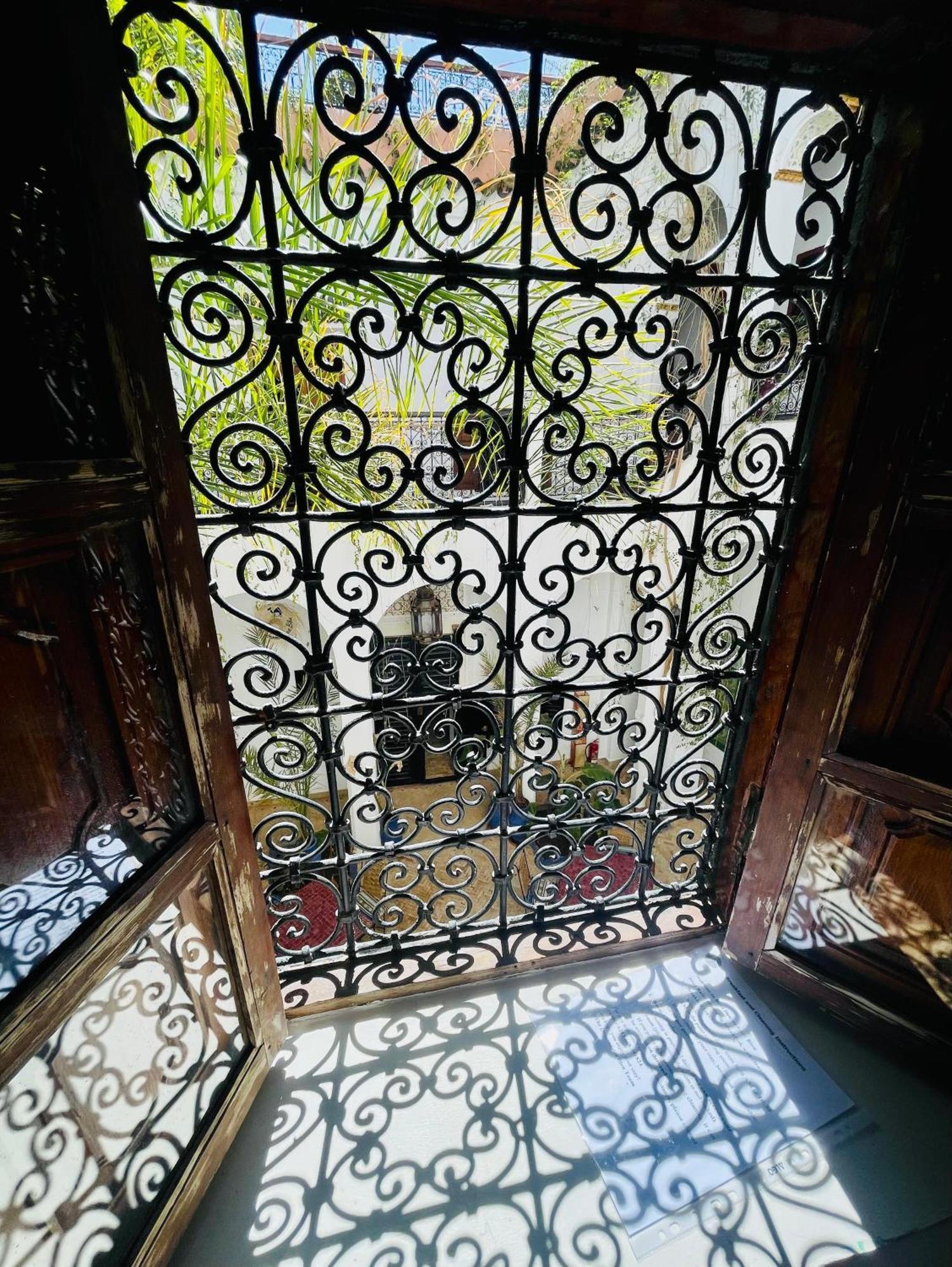 Riad Le Dromadaire Bleu By Weekome マラケシュ エクステリア 写真